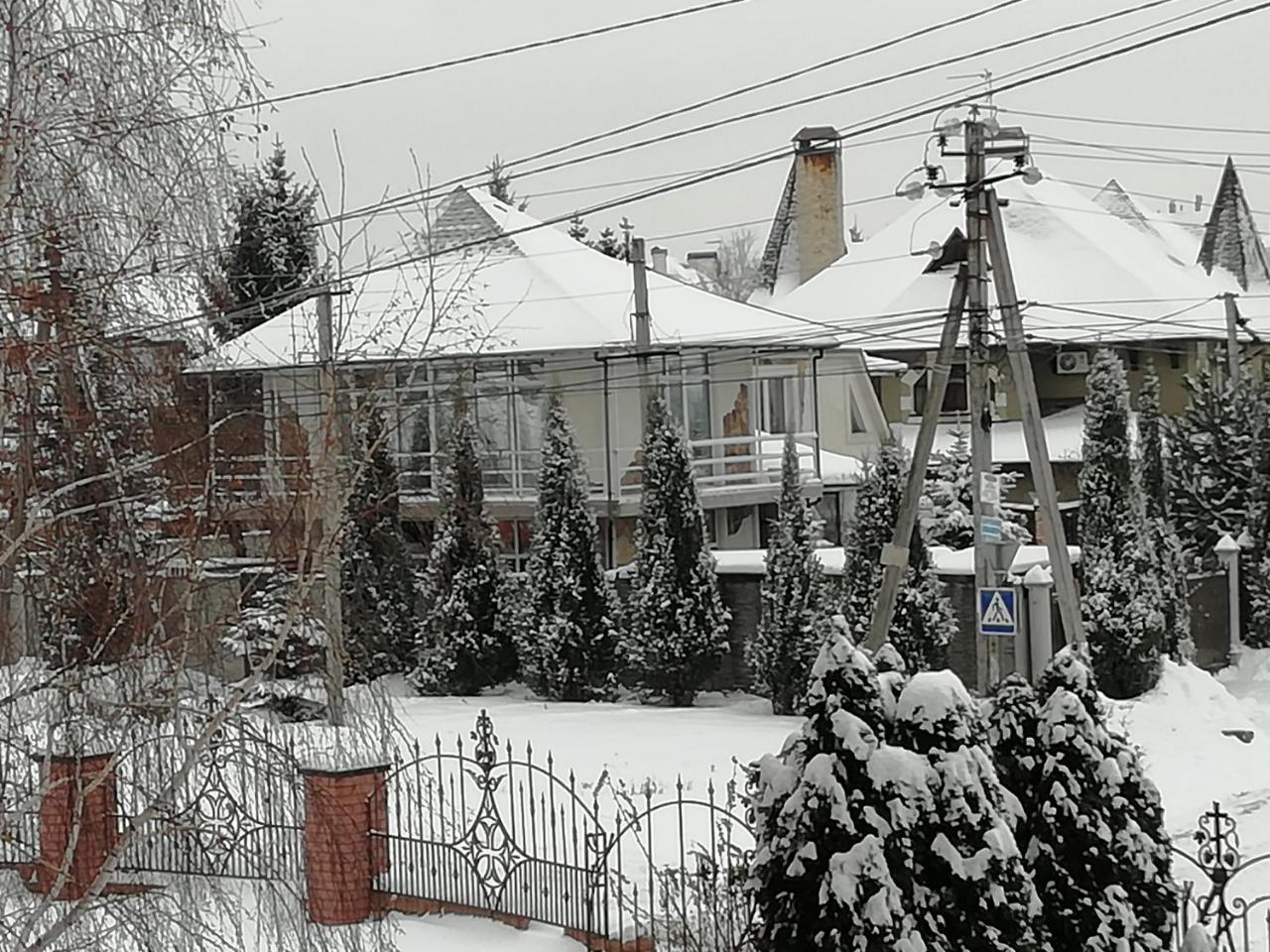 Petropavlovskaya Borshchagovka Тownhouse 84ヴィラ エクステリア 写真